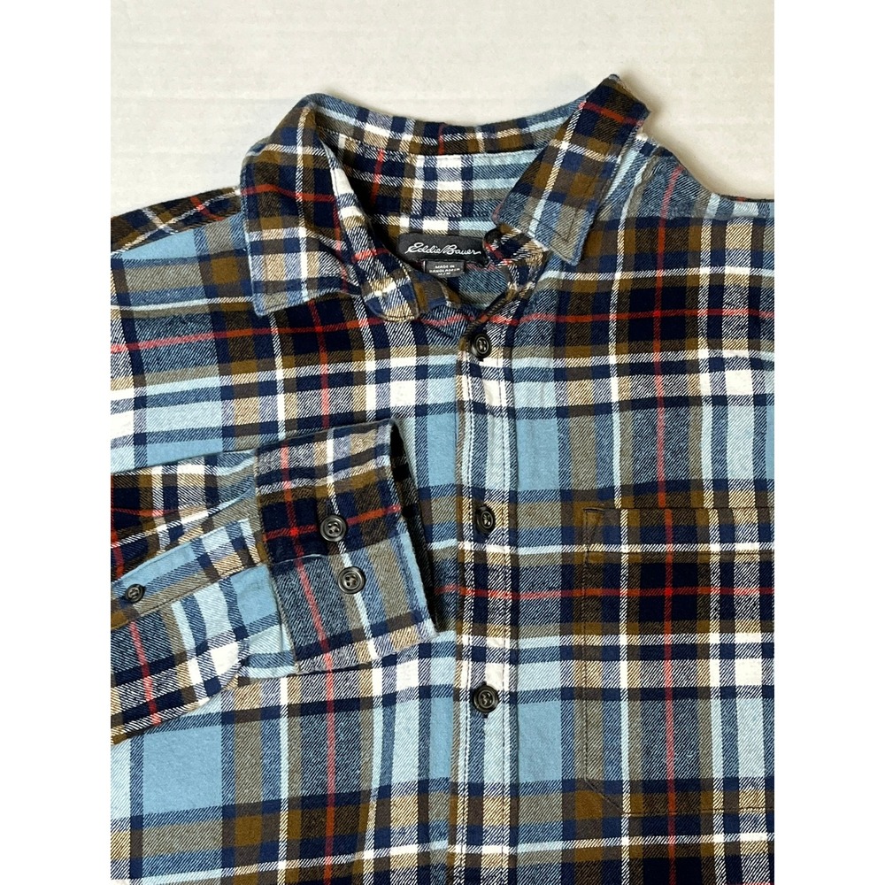 Eddie Bauer Flannel Shirt Mens M Blue Plaid Long Sleeve Button Down Cotton